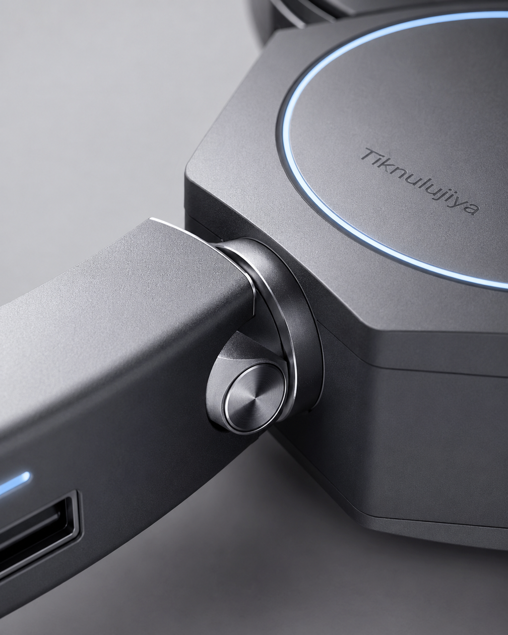 Tiknulujiya OrbitFold Multiport USB-C Hub – Foldable Aluminum Docking Adapter